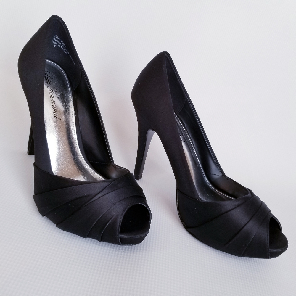 Lulu Townsend | Black Satin Heels
